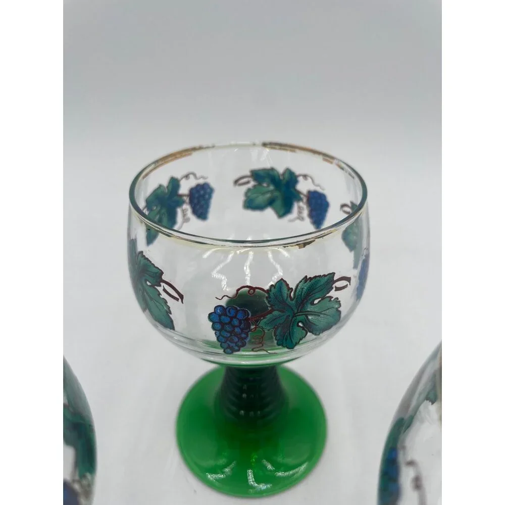 Vintage Luminarc France Wine Glass Set Of 3 With Grapevine Design & Green Stems - Picture 4 of 8